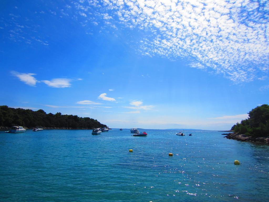 Villa Lucija Rab Town Esterno foto